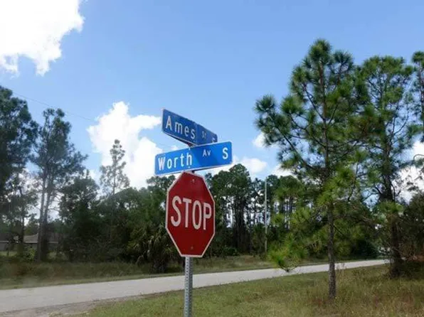 849 Worth Ave S, Lehigh Acres, FL 33974