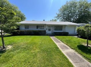 518 Roosevelt Dr, Shelbyville, IN 46176