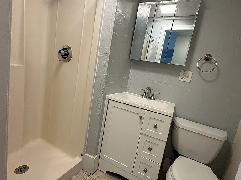 32 Main St #6 — Photo 6