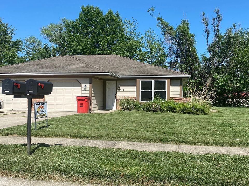 1st image of 1109 SE Prairie Ln #B