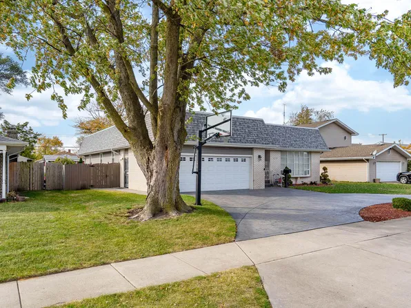 7430 Arizona Ave, Hammond, IN 46323