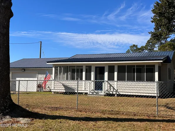 134 Gillikin Road, Beaufort, NC 28516