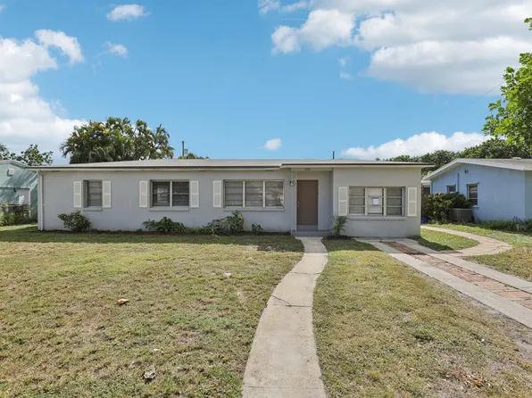 1757 13th Avenue, Lake Worth Beach, FL 33460