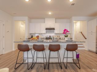 708 Station Rd, Dunellen, NJ 08812