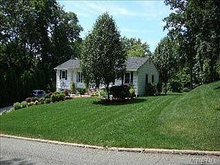3rd image of 63 Hennessey Dr