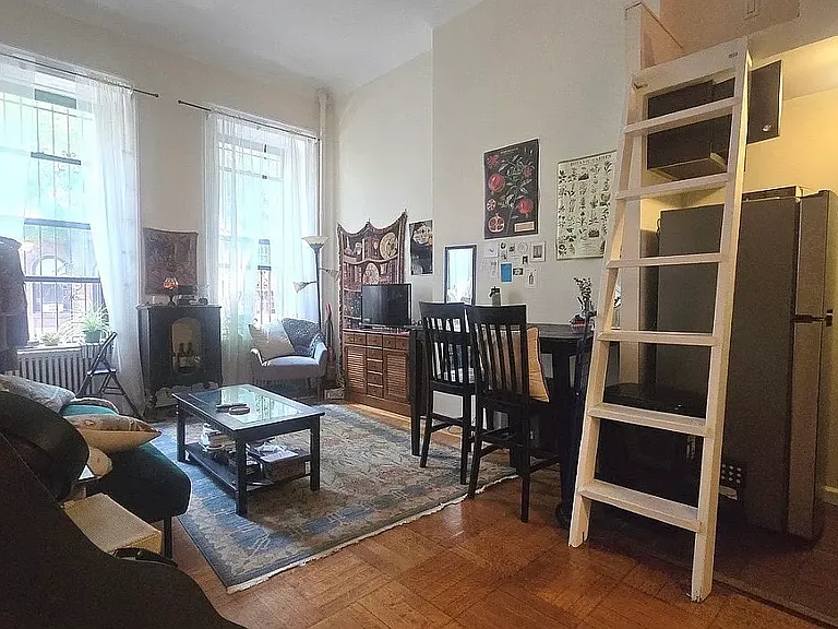 313 W 76th St #2A — Photo 2