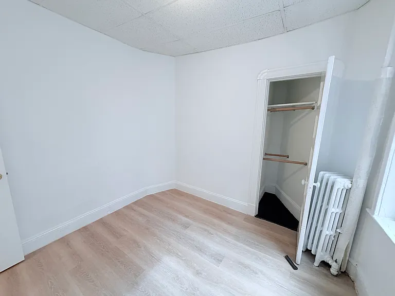 24 Phillips St #6 — Photo 8