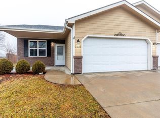 2606 Buttonwood Dr, Manhattan, KS 66502