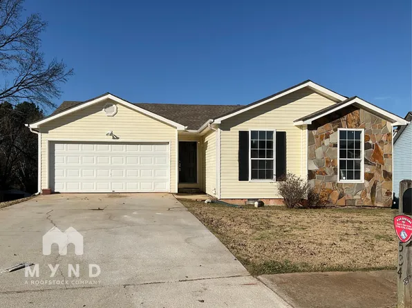 534 Lakecourt Dr, McDonough, GA 30253