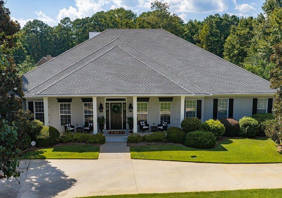 1st image of 117 Lake Point Dr