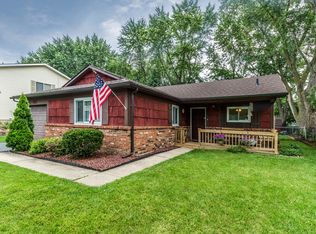 162 Thackeray Dr, Bolingbrook, IL 60440