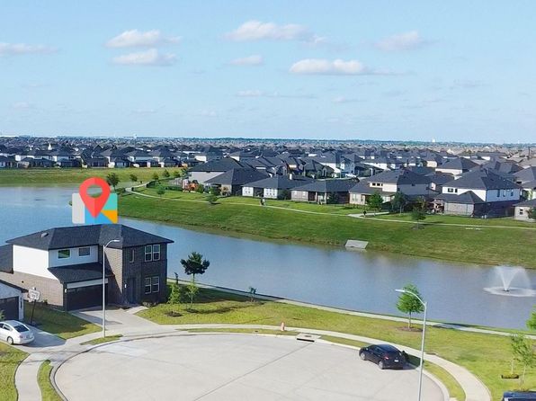 29402 Ella Larchmont Ct