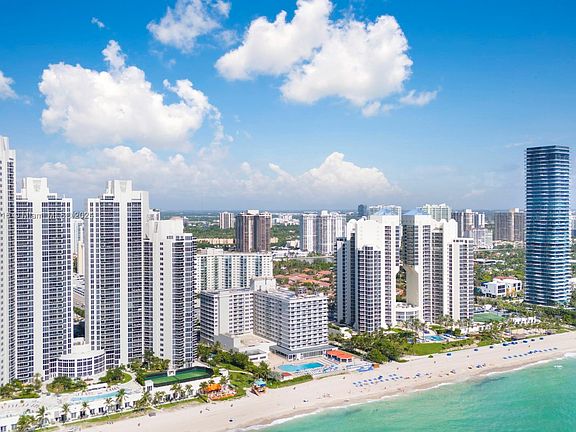 4th image of 19201 Collins Ave #918