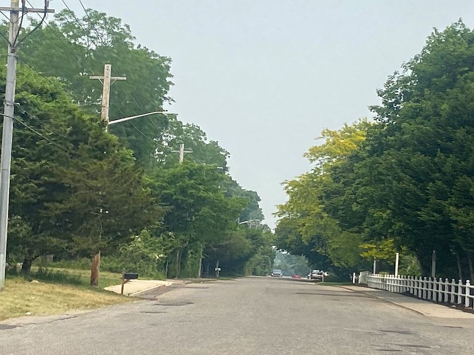 2nd image of 26 Raynor Rd
