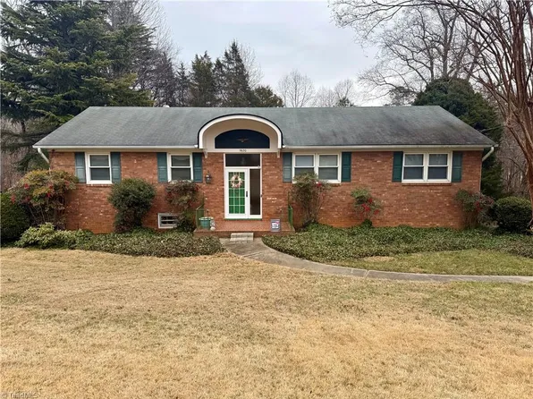 5630 Clinedale Ct, Pfafftown, NC 27040