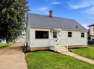 605 Jefferson St, Lancaster, WI 53813