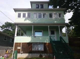 1818 30th Ave, Seattle, WA 98122