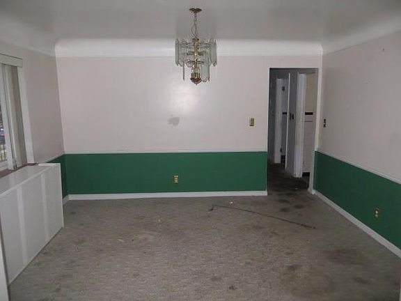 5th image of 2809 Lafeuille Ave