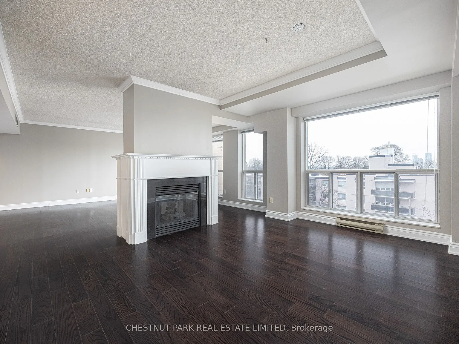 1818 Bayview Avenue — Photo 4