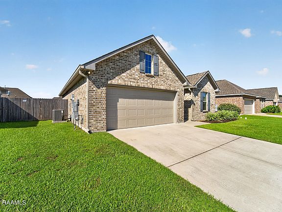 3rd image of 118 Alpine Meadows Ln