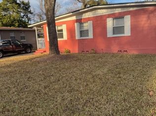 5517 Belafonte Dr, Jacksonville, FL 32209