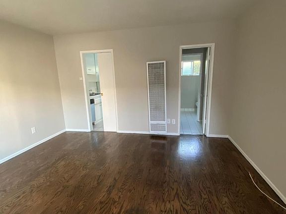 5th image of 11178 Culver Blvd #6