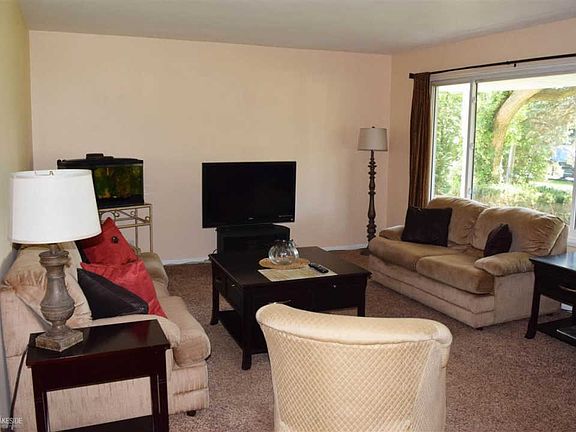 5th image of 8781 Speedway Dr