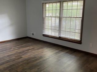 7310 Grannel Rd, Louisville, KY 40214