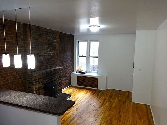 5th image of 251 W 26th St APT 5D