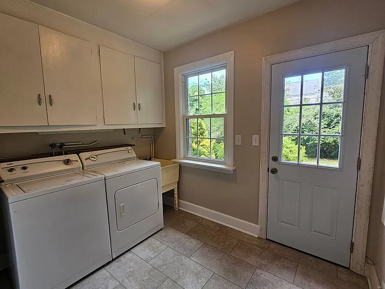7440 Muirfield Rd — Photo 12