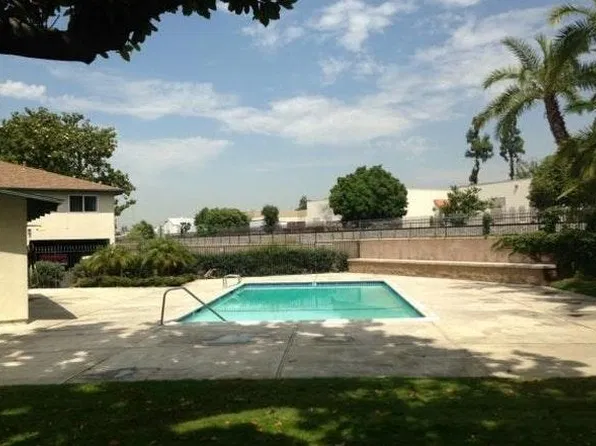 134 Sinclair Ave APT 4, Upland, CA 91786