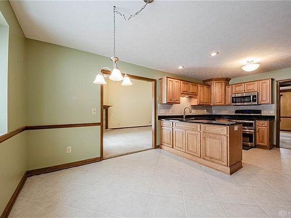 5th image of 1250 Yankee Woods Dr