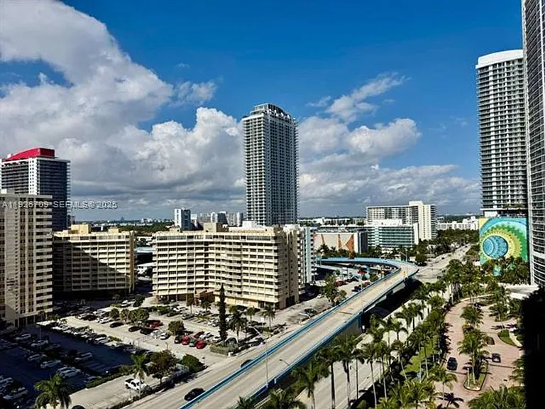 1850 S Ocean Dr #1405 — Photo 16
