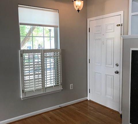 4th image of 1610A Hunting Creek Dr Unit A