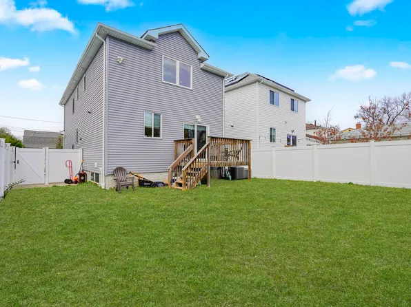 634 Darlington Avenue image 15 of 16