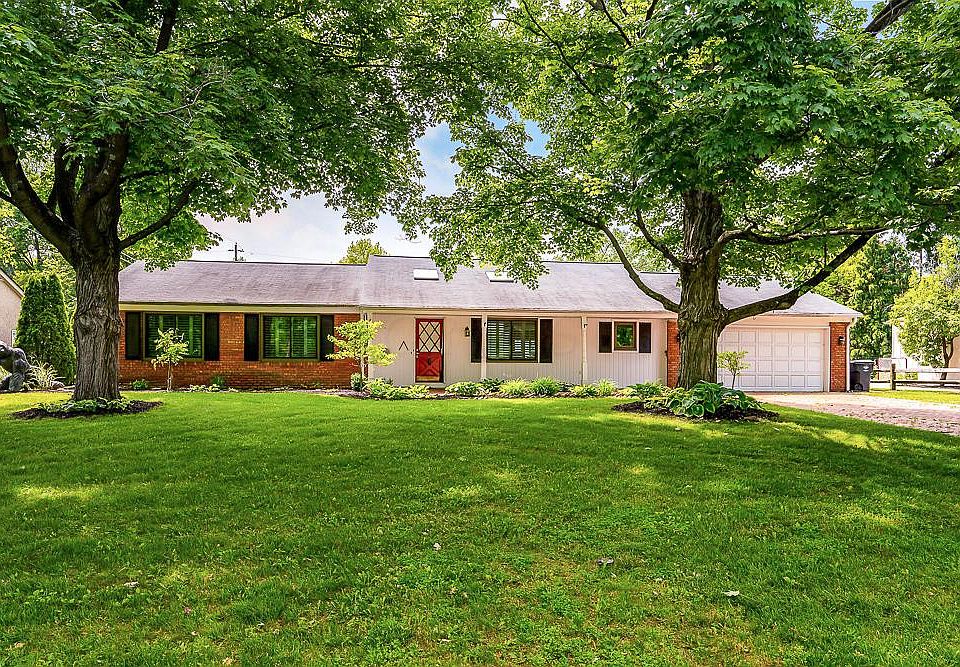 1st image of 3845 Hillview Dr