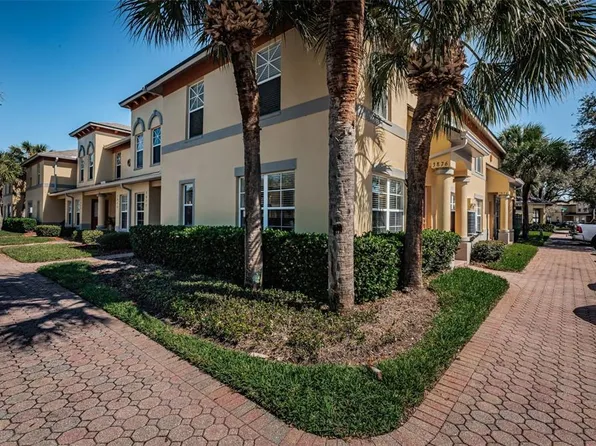 3876 Island Way St, Saint Petersburg, FL 33705