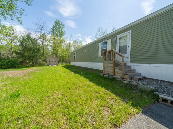 15 R.W. MacLeod Lane, Belfast, ME 04915