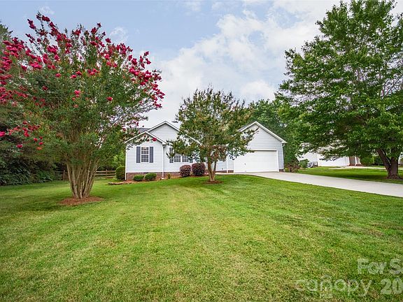 5th image of 101 Mount Zion Dr
