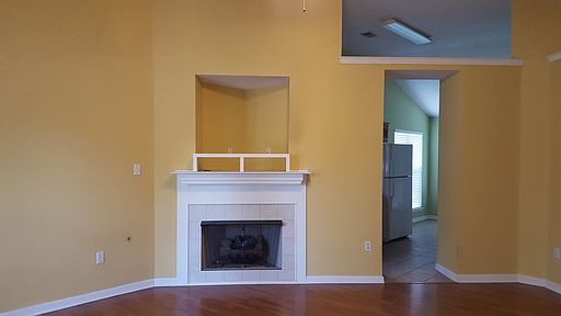 5th image of 5365 Bradley Ln