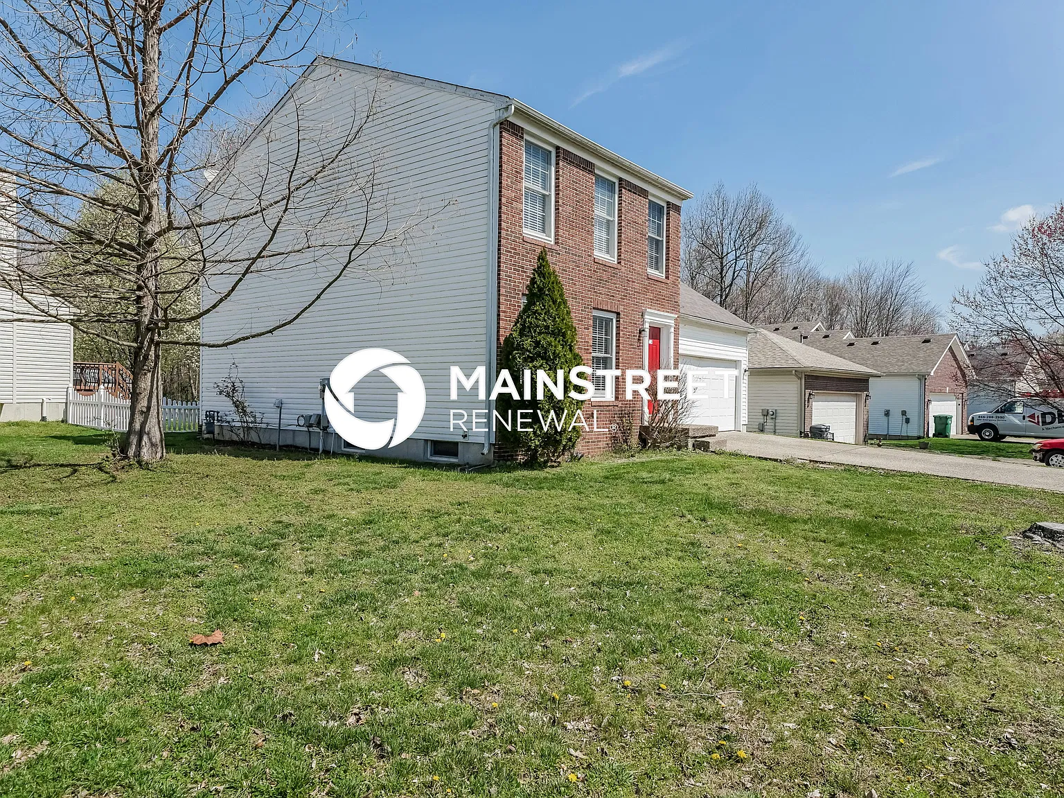 11101 Meadow Chase Ct — Photo 3