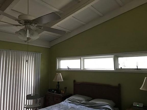 3rd image of 3138 Greenwood Dr