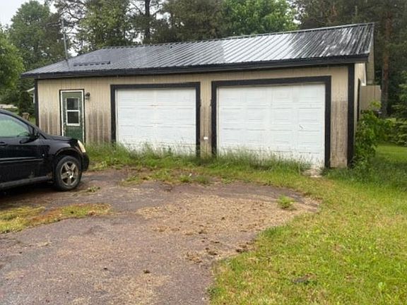 4th image of 970 Dock Rd