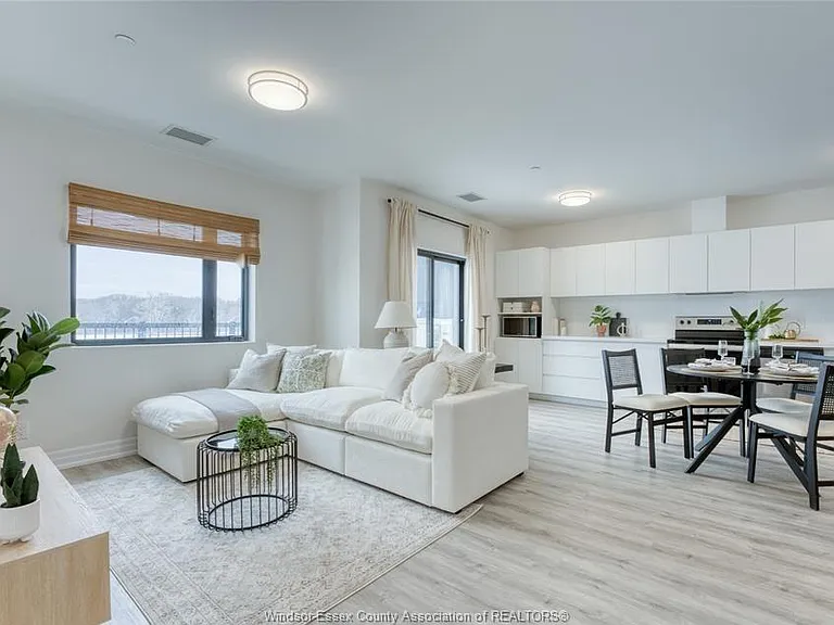 7333 Meo Blvd #407 — Photo 3