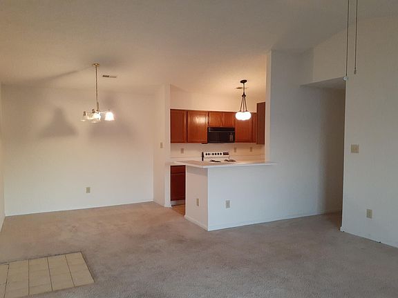 2nd image of 1563 N King St APT 118