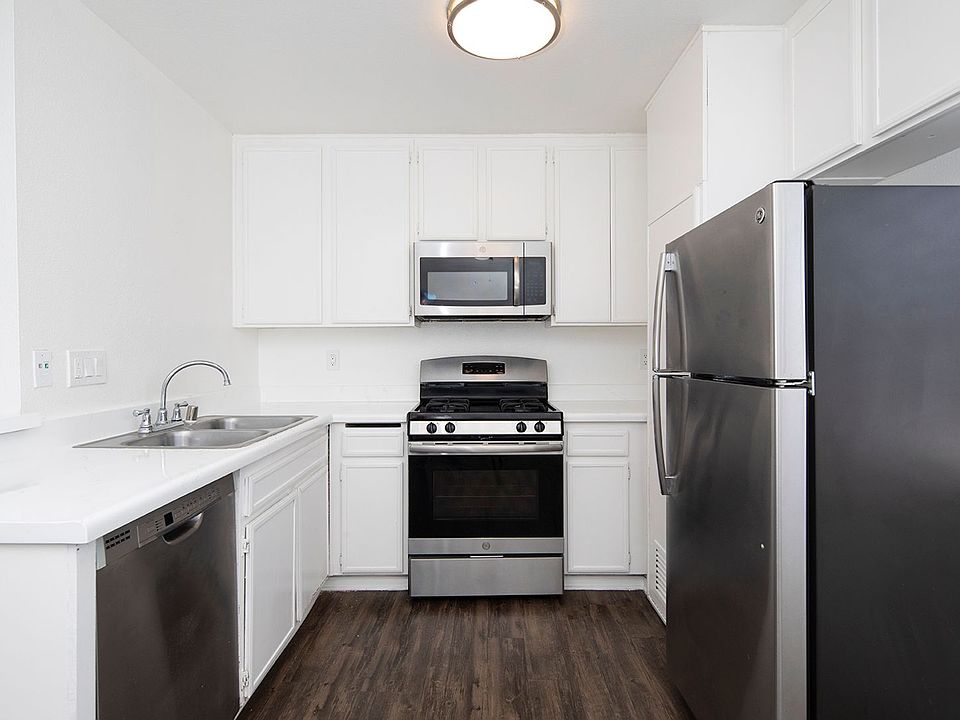 1st image of 4423 44th St APT C