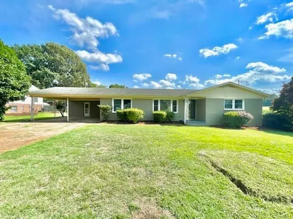 400 Grove St, Muscle Shoals, AL 35661