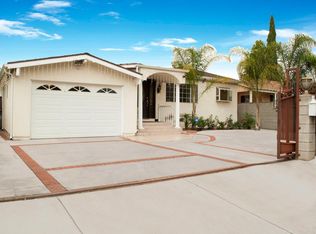 6535 Gentry Ave, North Hollywood, CA 91606