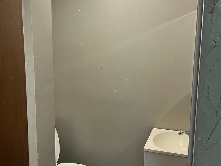 38 Richmond Ave — Photo 11