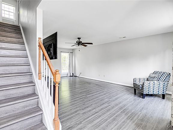 3rd image of 6128 Almond Creek Ln